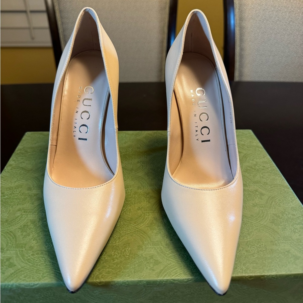 New Gucci GG High Heel Leather Beige Pumps Shoes 38 / US 8 - Picture 5 of 16